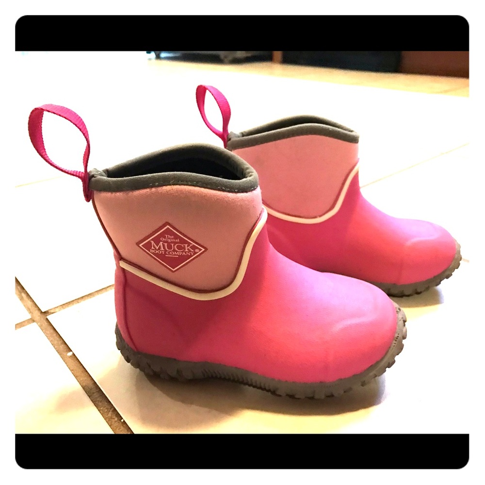 Children’s muck boots